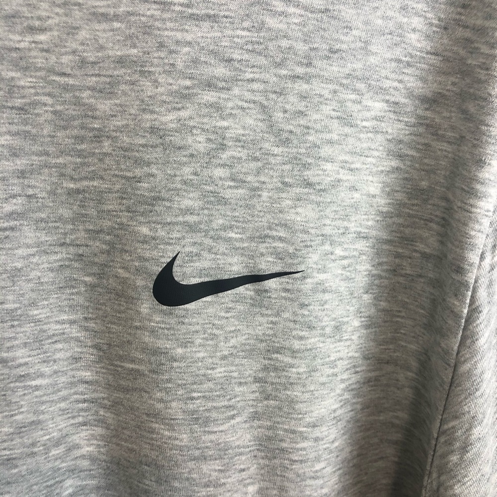Nike The Nike Tee Dri Fit V Neck Gray Size XXL - Picture 4 of 7